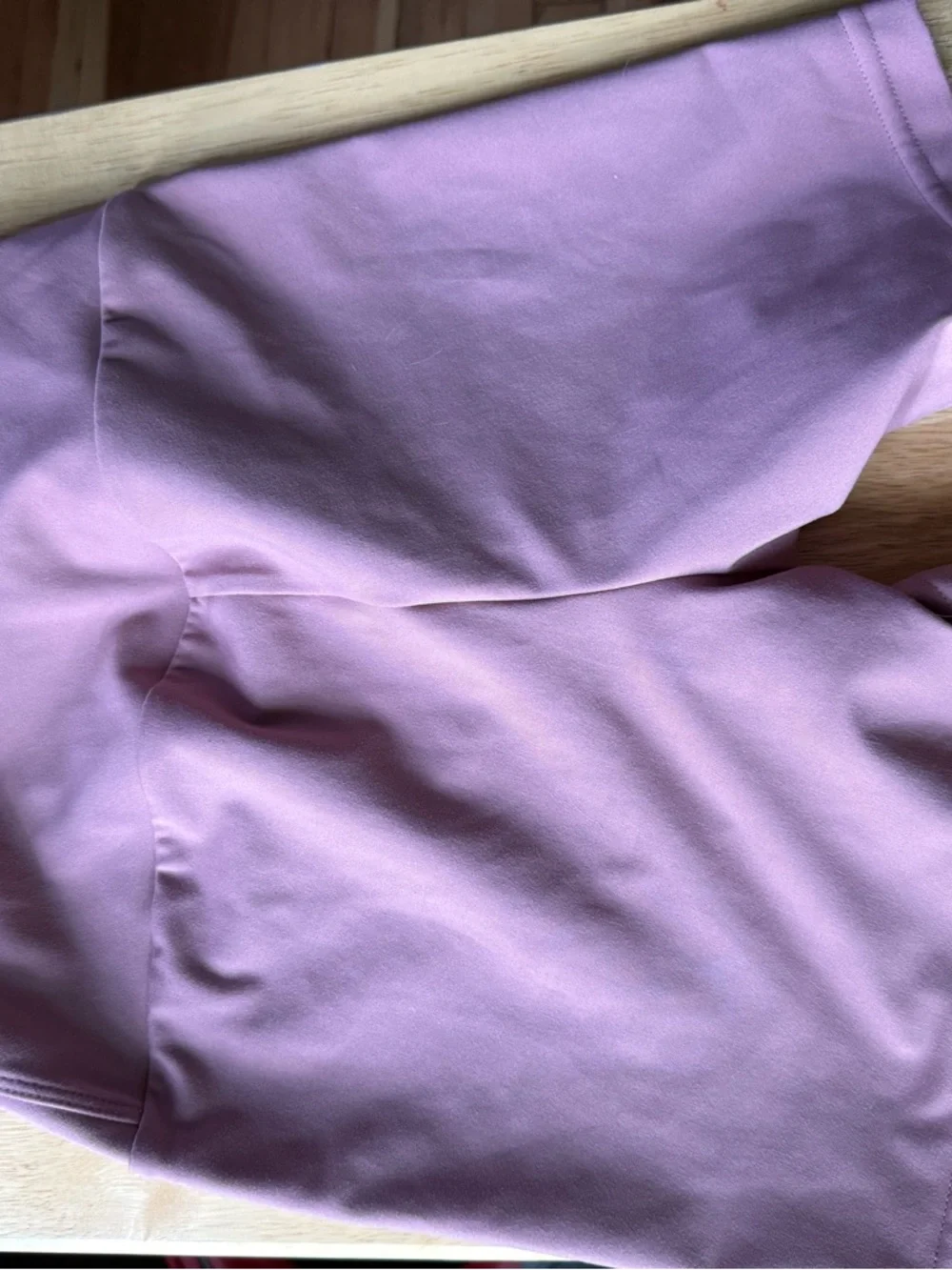 Darc Sport‎ Mauve/Blush Athletic Shorts with White Graphics size XS like new